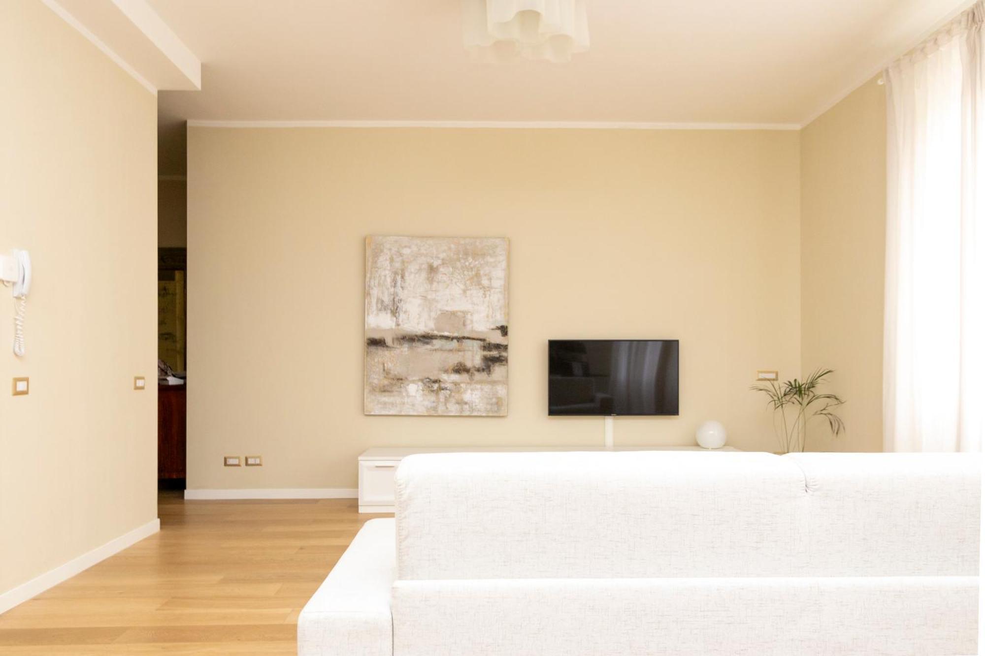 Exclusive In Station - Duomo 5 In Minutes Apartment Mailand